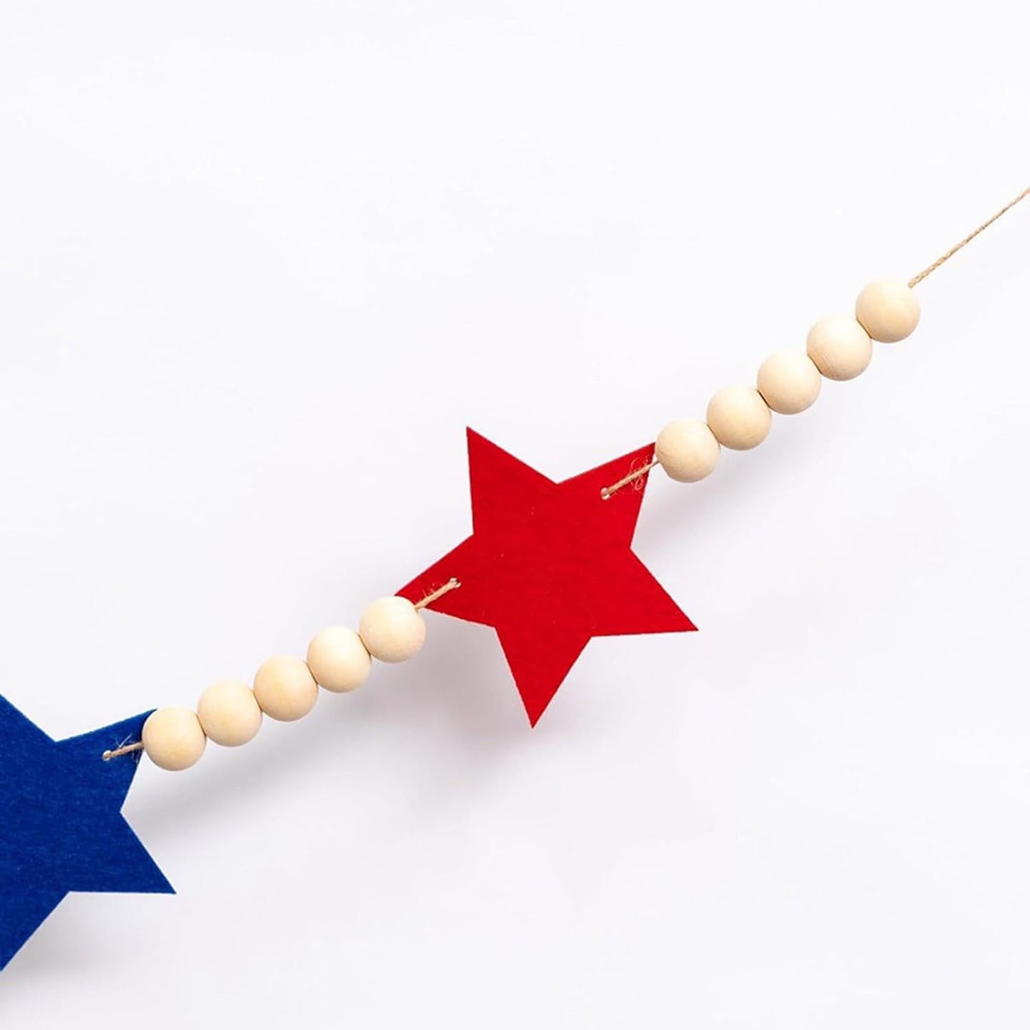 TETOU American Patriotic Wooden Bead String with Star-Shaped Charms, Red White Blue Beaded Garland for Independence Day 4th of July Home Fireplace Wall Decor - 127cm/50inch
