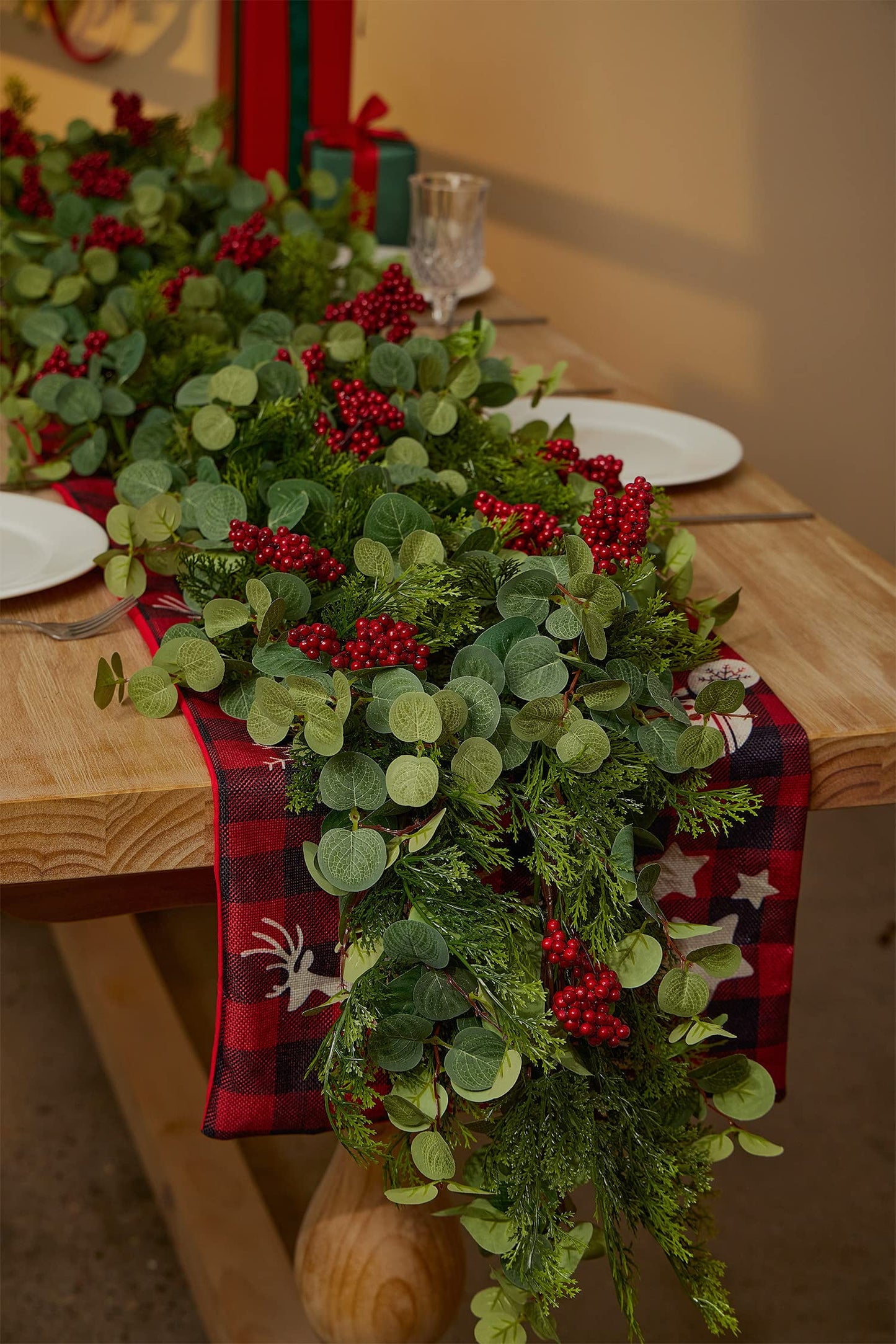 TETOU 6.3ft Christmas Garland Artificial Pine Cypress Eucalyptus Berries Greenery Garland Holiday Decor