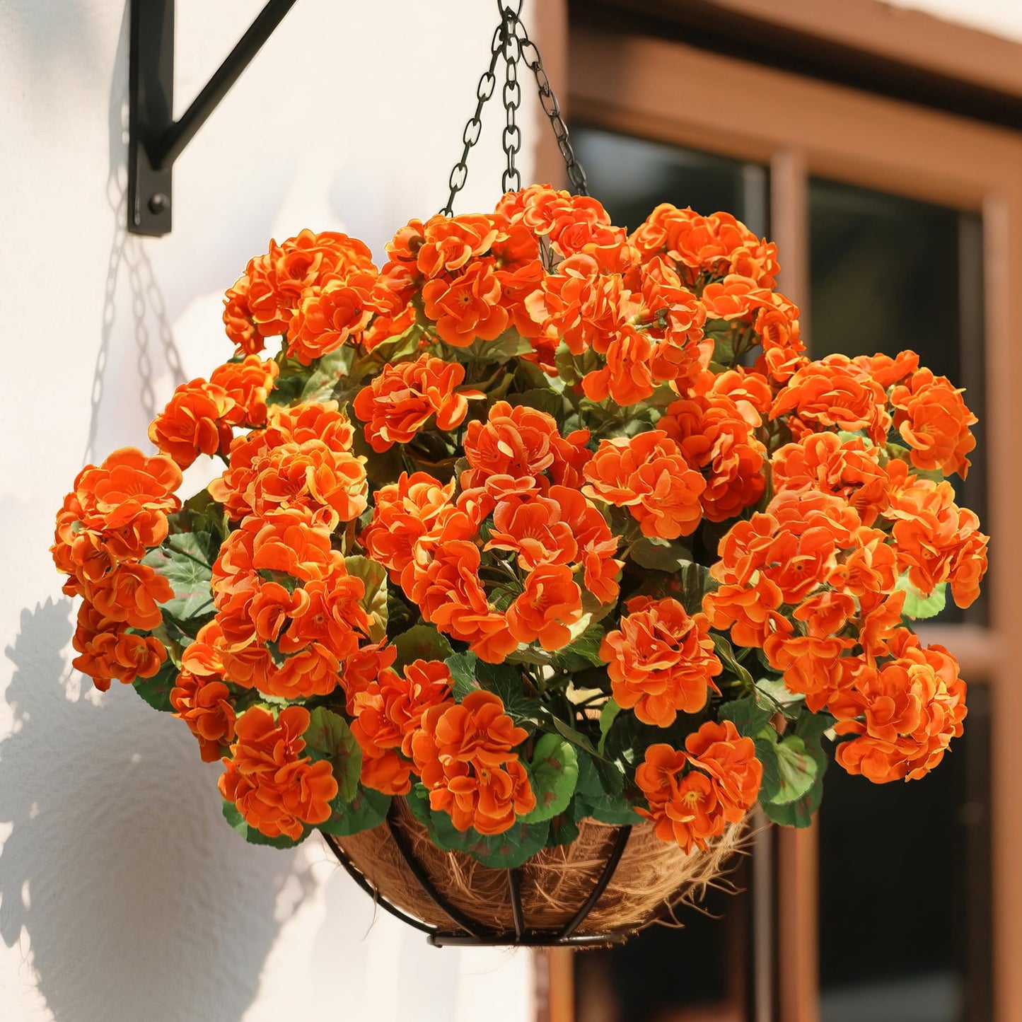 TETOU 6pcs Outdoors Artificial Fake Geranium Flowers, UV Resistant Faux Silk Geranium Flowers for Fall Halloween Outside Planter Garden Home Yard Kitchen Table Centerpieces Decoration(Orange)
