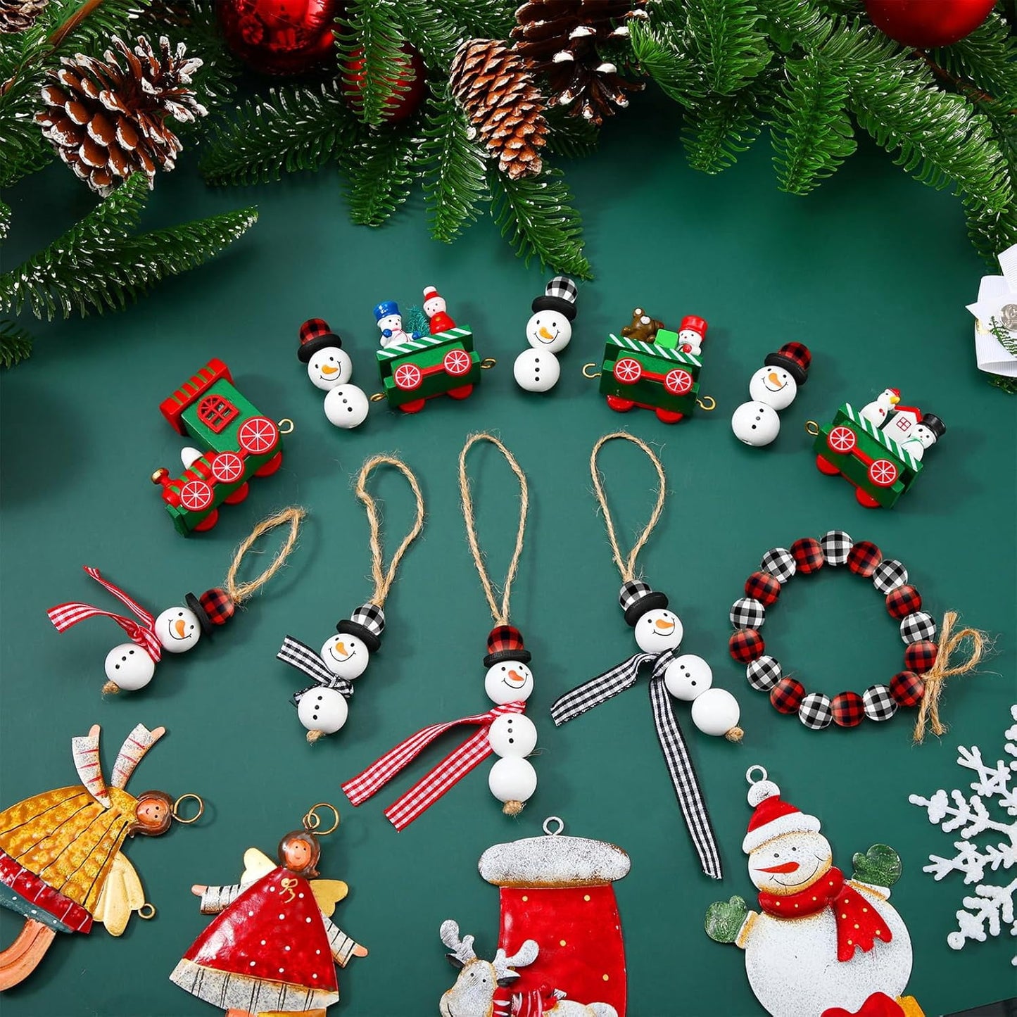 TETOU 150 Pcs DIY Christmas Snowman Wooden Bead Crafts,Red Black Plaid Round Wood Bead with Twine Scarf Xmas DIY Ornaments for Home Christmas Tree Holiday Decor