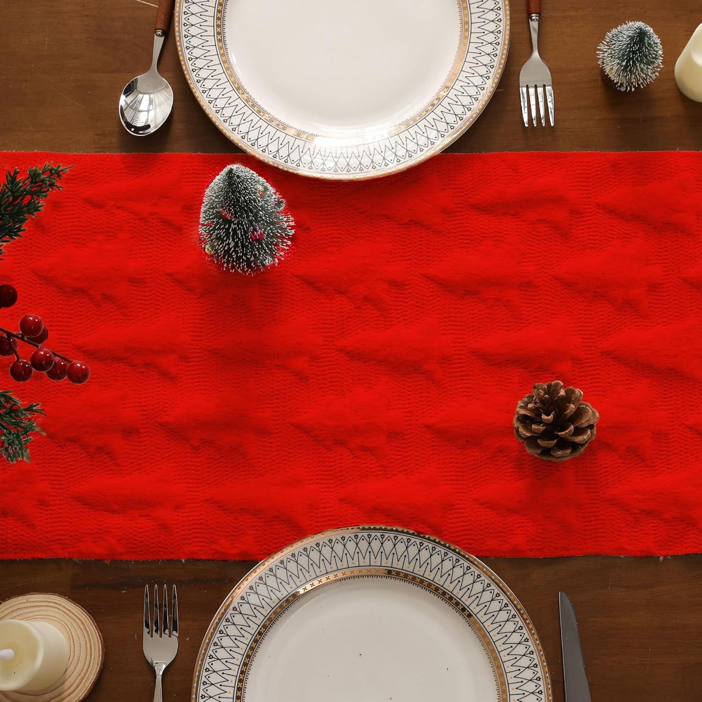 TETOU Christmas Tree Jacquard Table Runner 13x72 Inch Soft Plush Faux Fur Table Decoration for Christmas Home Party - Red