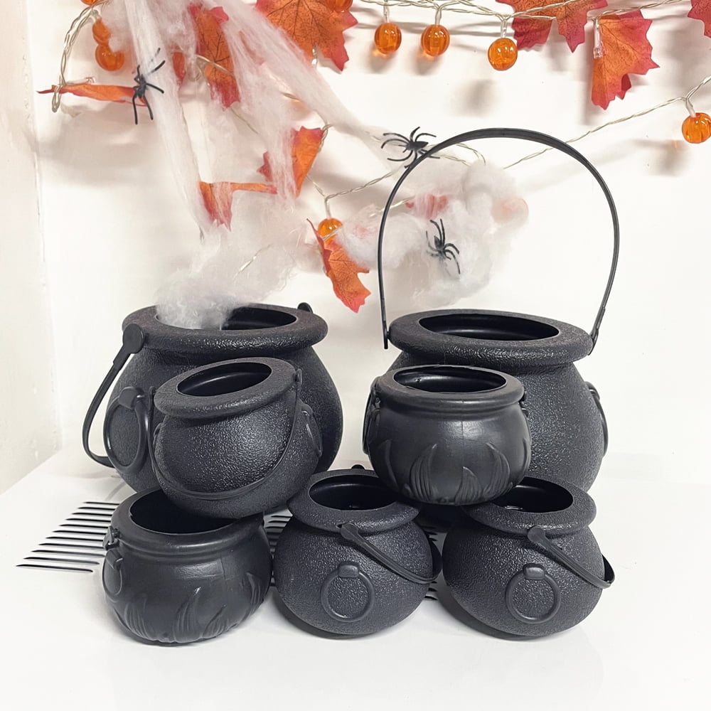TETOU 3Pcs Mini Candy Cauldron Kettles, Plastic Hallowe'en Candy Bucket Witch's Cauldron Trick or Treat for St. Patrick's Day Hallowe'en Decoration and Kid Birthday Party Favors - Flame, Black, 1L+2S