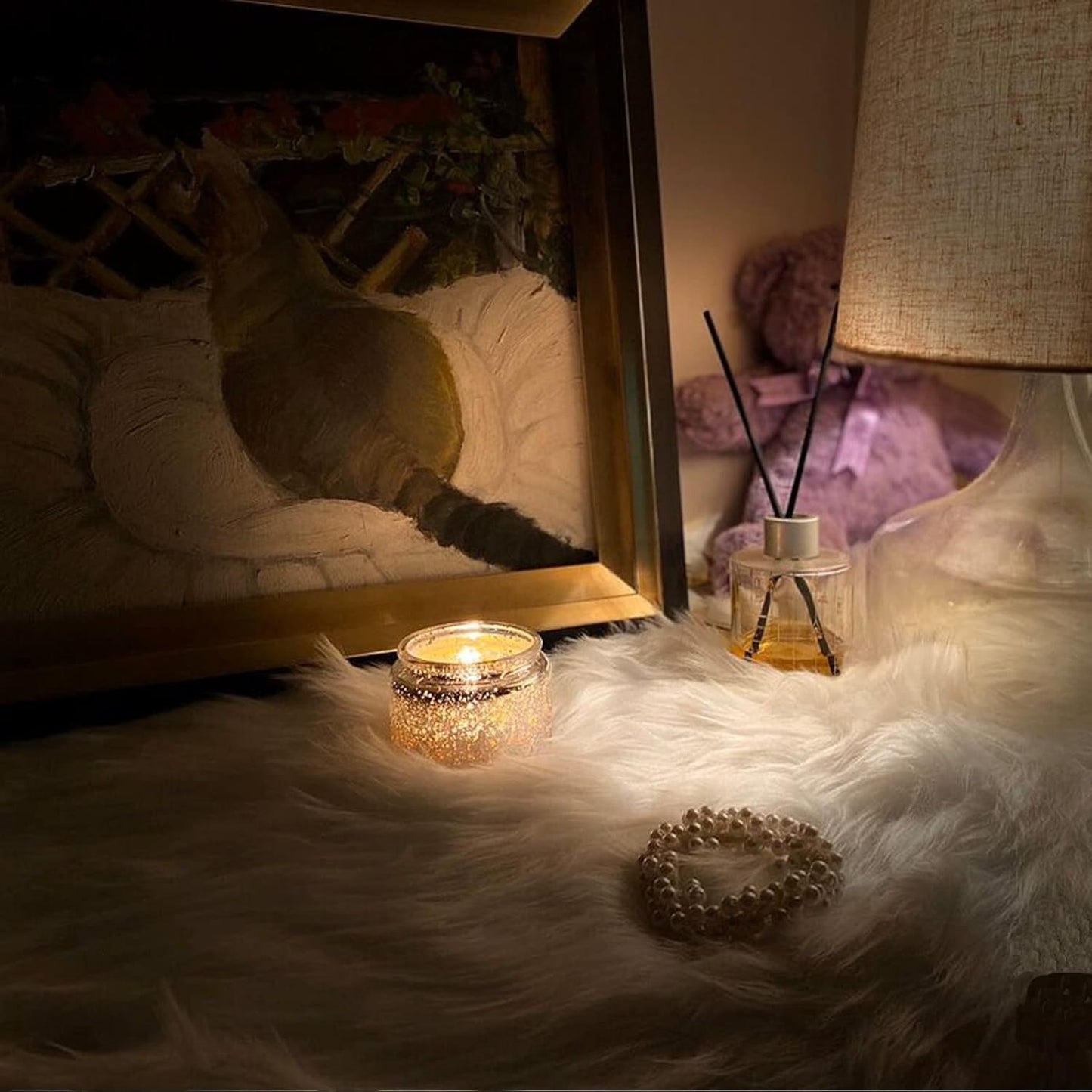 TETOU 13.8"x59.1" Faux Fur Table Runner,Modern White Dresser Table Runners for Bedroom Holiday Christmas Parties Thanksgiving Friendsgiving Weddings Birthdays