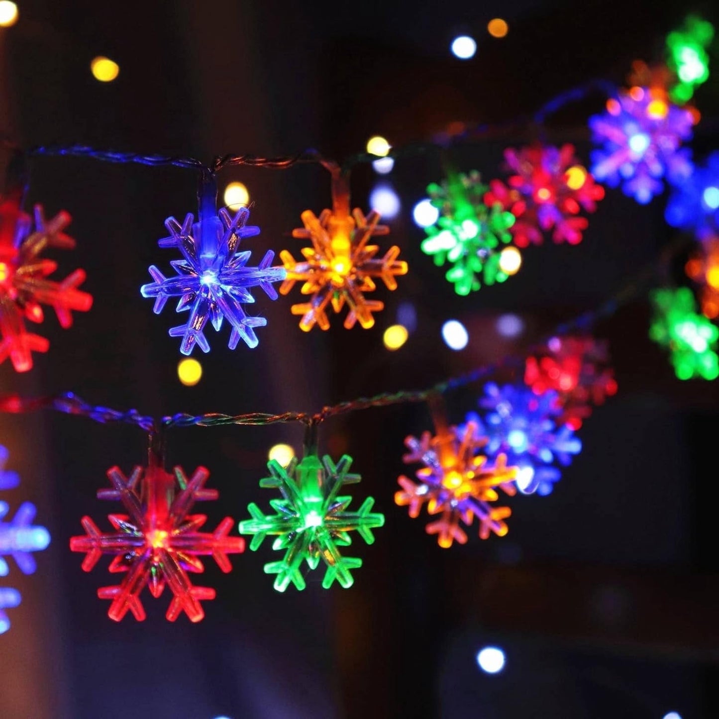 TETOU Christmas Decorations Lights,20 Ft 40 LED Snowflake String Lights Battery Operated Fairy Lights for Bedroom Room Party Home Xmas Tree Indoor Outdoor Decorations (Multi)