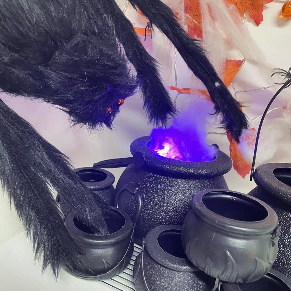 TETOU 3Pcs Mini Candy Cauldron Kettles, Plastic Hallowe'en Candy Bucket Witch's Cauldron Trick or Treat for St. Patrick's Day Hallowe'en Decoration and Kid Birthday Party Favors - Flame, Black, 1L+2S
