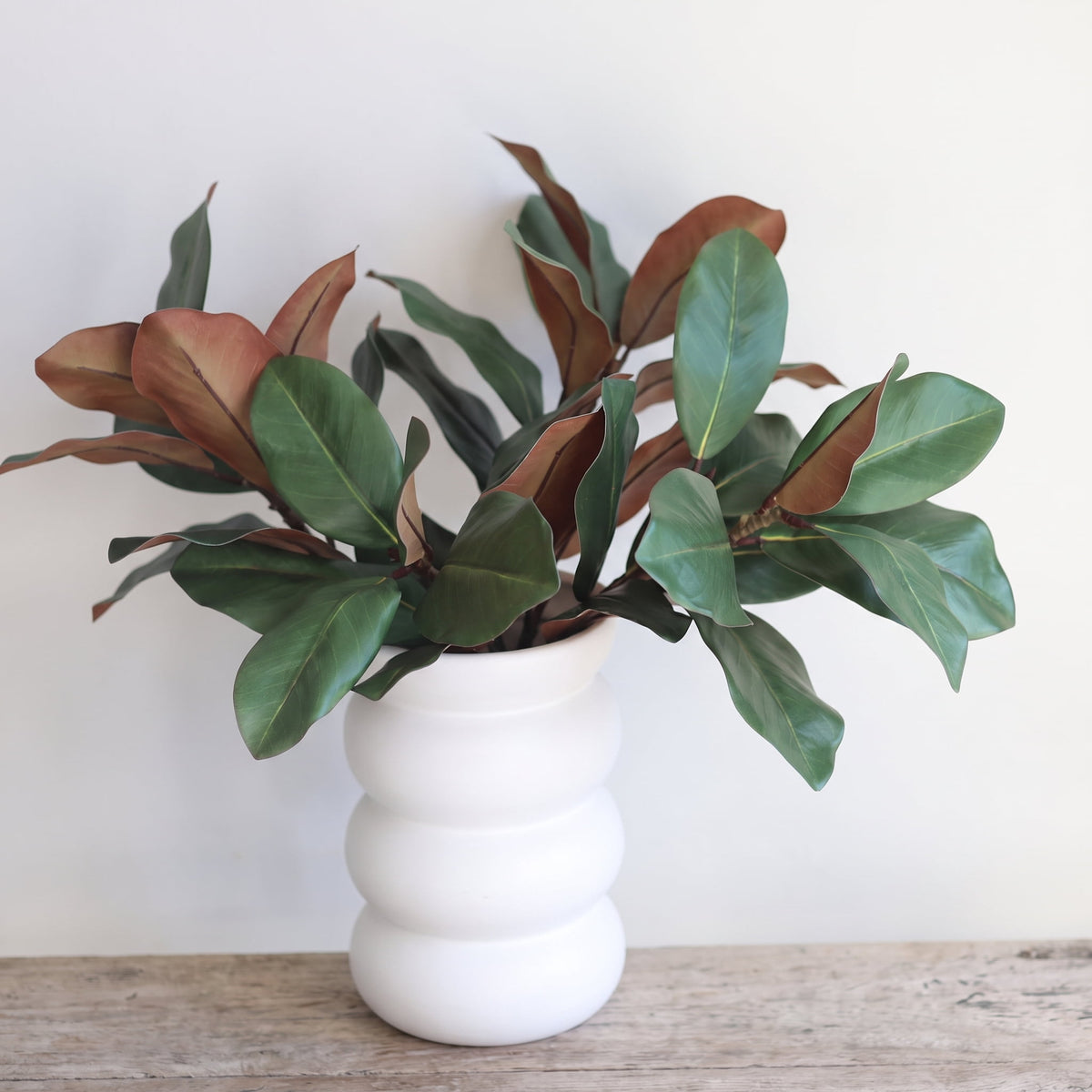 TETOU 3 Pcs Artificial Magnolia Leaves Branches, 21.7" Fake Magnolia Greenery Stems Faux Plants for Outdoor Indoor Table Home Vase Filling Party Wedding Christmas Decorations