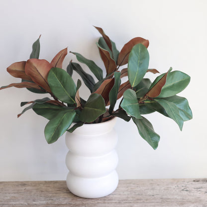 TETOU 3 Pcs Artificial Magnolia Leaves Branches, 21.7" Fake Magnolia Greenery Stems Faux Plants for Outdoor Indoor Table Home Vase Filling Party Wedding Christmas Decorations